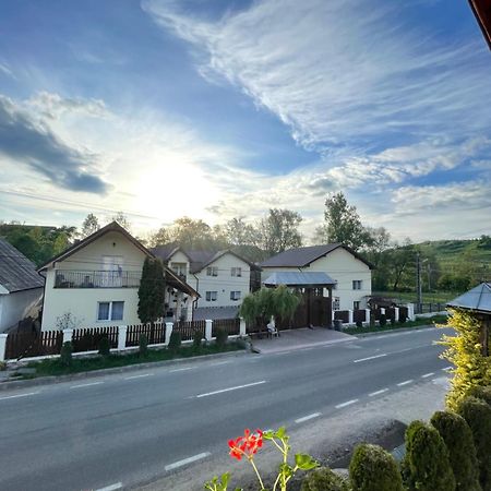 Pensiunea Casa Godja Văleni Dış mekan fotoğraf