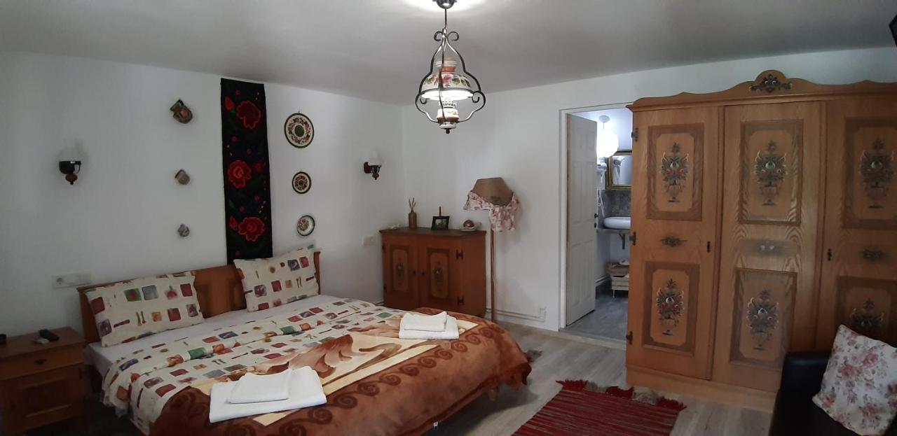 Pensiunea Casa Godja Văleni Oda fotoğraf