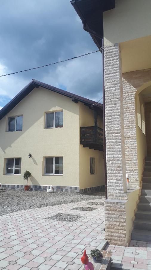 Pensiunea Casa Godja Văleni Dış mekan fotoğraf