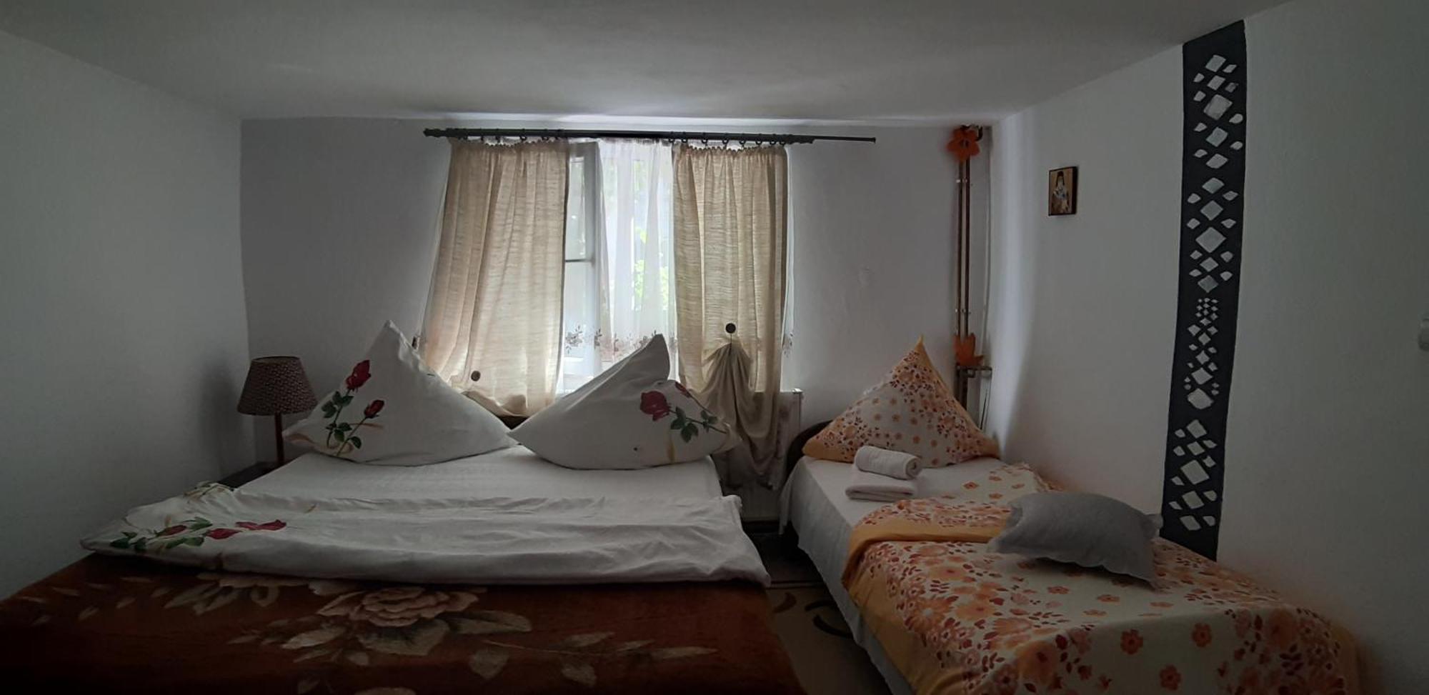 Pensiunea Casa Godja Văleni Oda fotoğraf